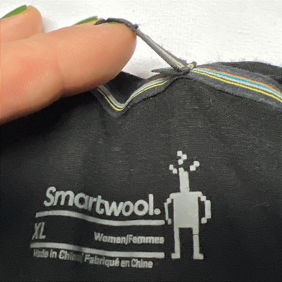 Smartwool Merino Wool Base Layer Top XL Black Long Sleeve EUC - Picture 3 of 7